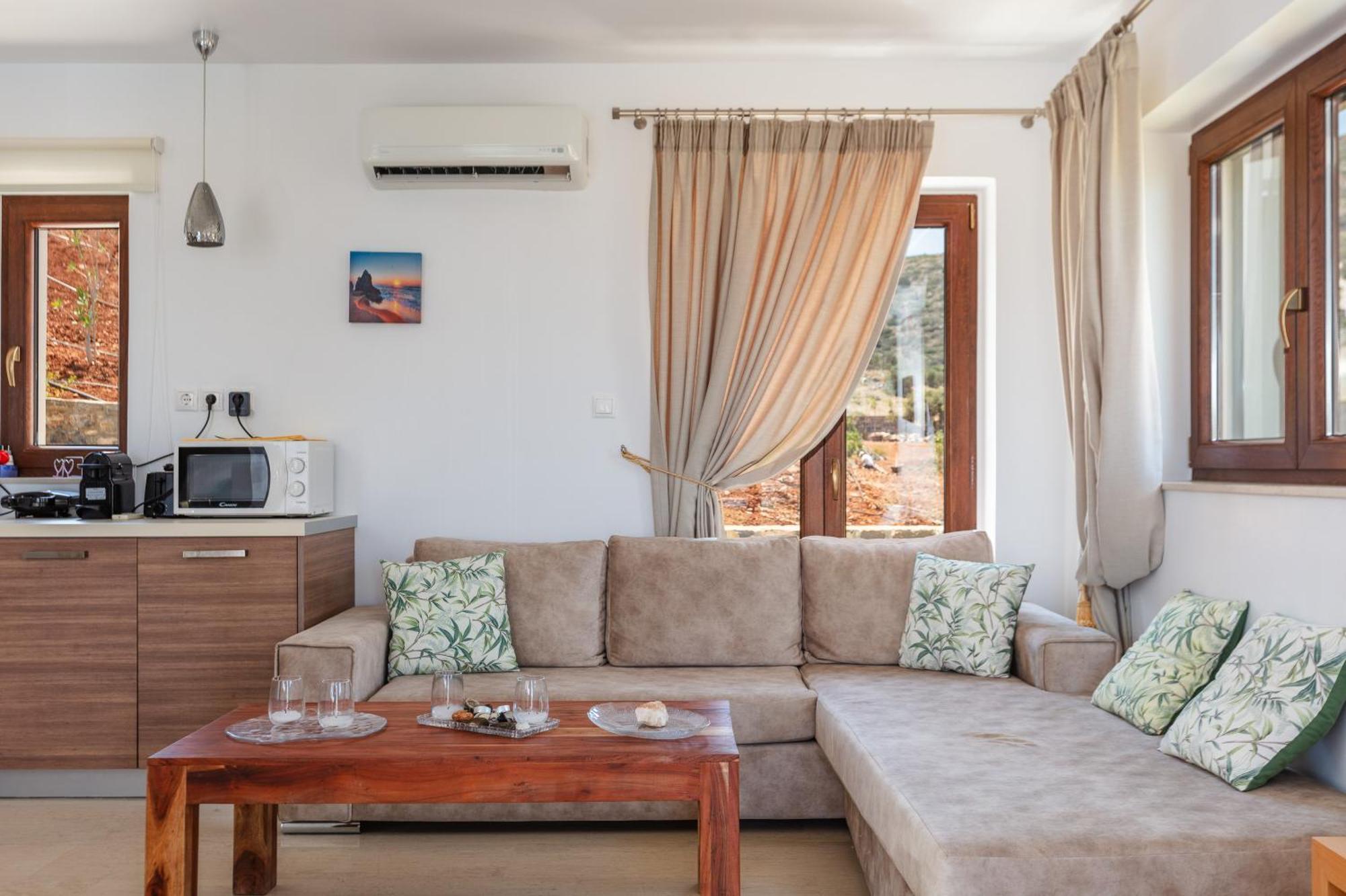Maris Villa
